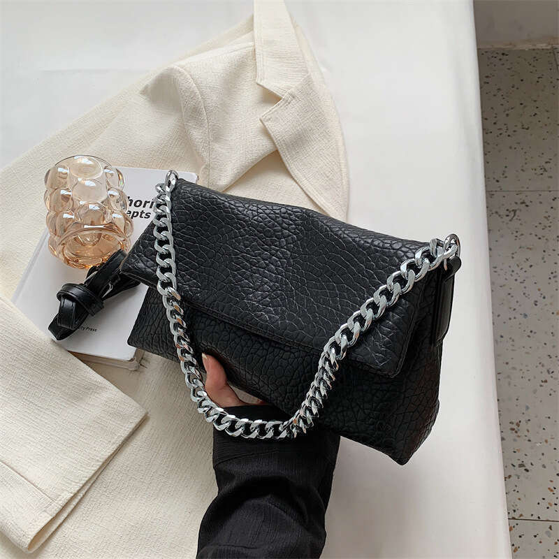 2022 Summer Trend New High-Quality Soft Leather Handbag for Women, Niche Design Chain Crossbody Bag