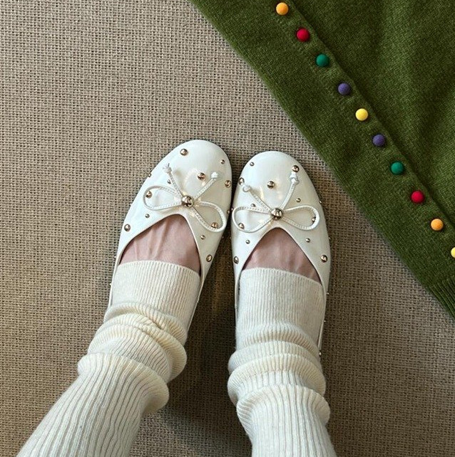2025 Spring/Summer Simple Shallow Mouth Single Shoes with Bowknot and Rivets, Flat Women's Slip-On Loafers ddmythur