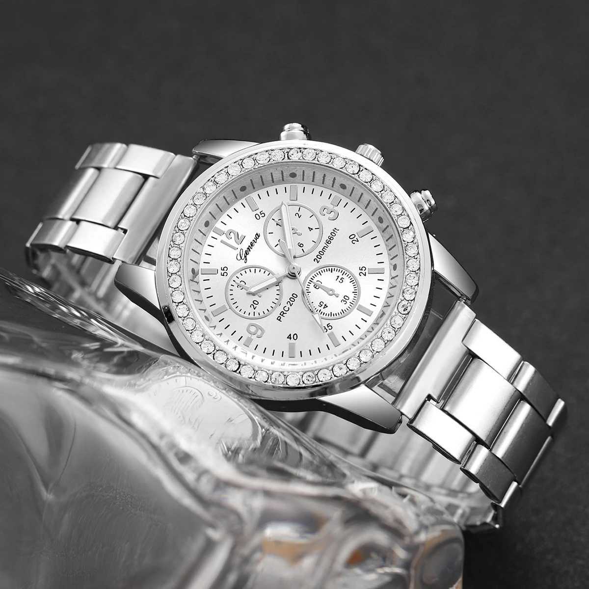 4PCS/Set Fashion Rhinestone Womens Watch Stainless Steel Band Quartz Watches Silver Bracelets Set W250724