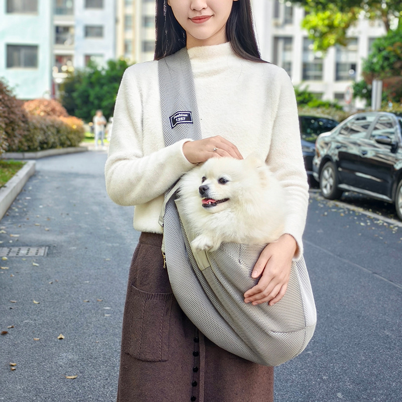Carrier Outdoor Portable Breathable Crossbody Shoulder Cat Backpack Large Capacity Dog Bag Pet