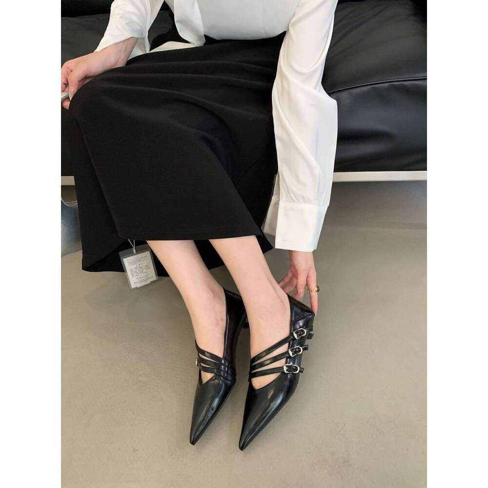 Designer 2025 Spring Single French Style Comfortable Leather Shallow Mouth Women's Soft Sole Versatile Casual Shoes