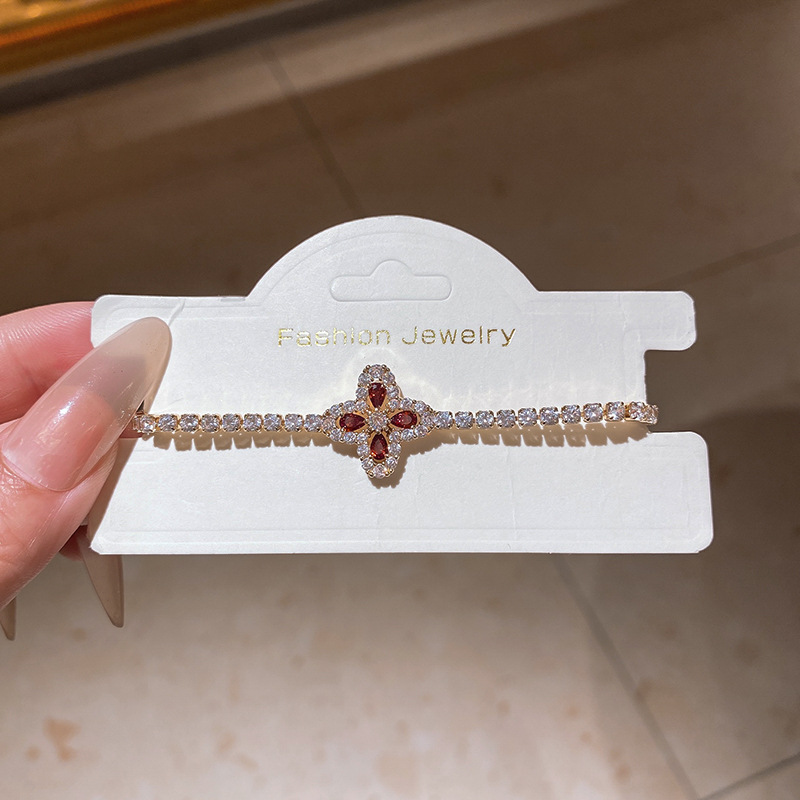 Silver Tone Clover Shaped Bracelet Black Gem & Crystal Accents Elegant Party Jewelry And Daily Wear Gift For Her High Quality And Stylish Jewelry