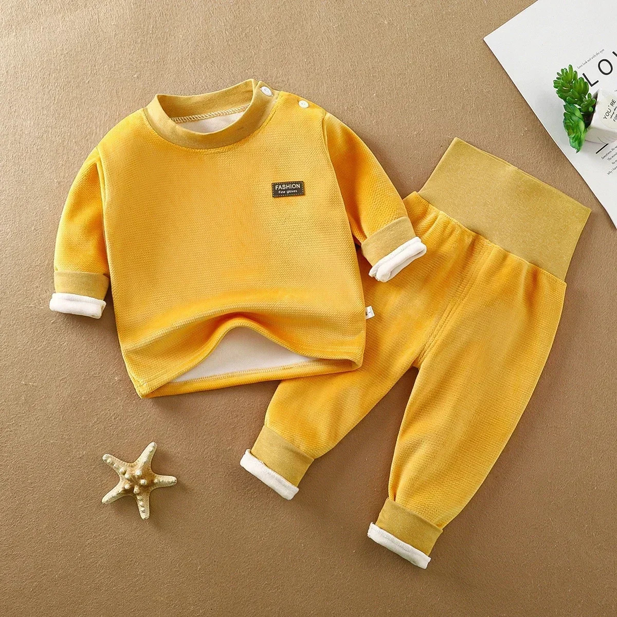 Warm underwear set for autumn and winter babies thickened high waist and belly protection baby casual childrens clothing 250724