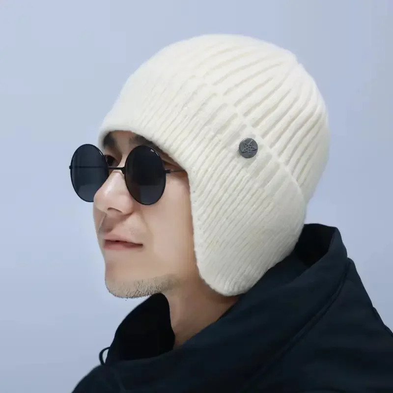 Fashion Men Wool Warm Knitted Hat Ear Protection Hat Skullies Beanies Double layer Velvet Thickened Ski Hat Beanies for Men 250722