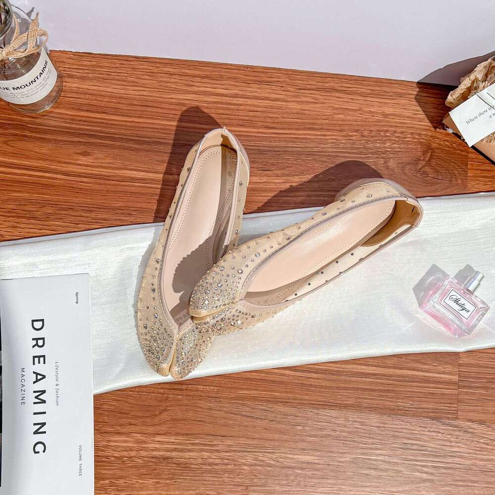 Su Yinyin Autumn New Fashionable Outdoor Pig Trotter with Lace-up Heel and Mesh Breathable Flat 2025 French Style Single Shoes
