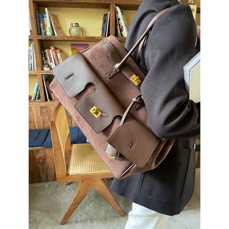 New Underarm Motorcycle Cowhide Large Capacity Commuter Handbag Shopping With Lock Tote Wing Genuine Leather Women's Bag