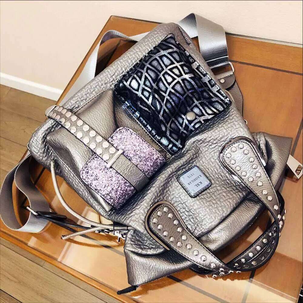 Women Fashion Genuine Leather Large Capacity Handbags New Oversized Rivet Work Sier Shoulder Bags Woman Brand Tote