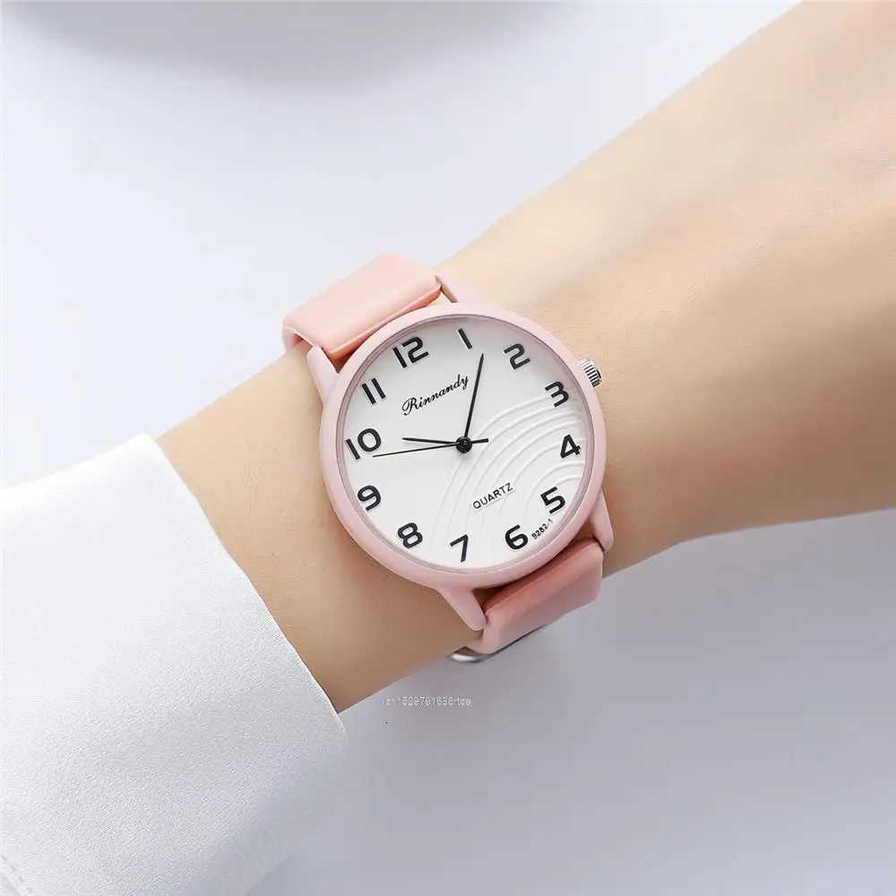 Fashion Lady Hot Sales Watches Leisure Gray Digital Simple Women Quartz Watch Sports Silicone Strap Ladies Clock Wristwatches W250724