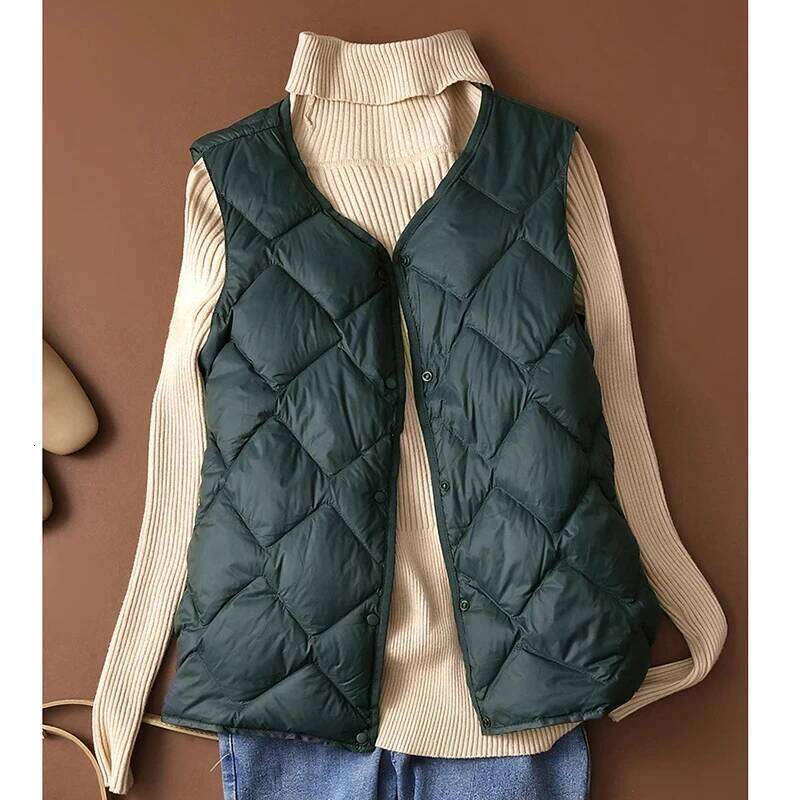 Lagabogy 2025 New Autumn Winter Ultra Light Thin White Duck Down Vest Women Puffer Jacket Female Slim Waistcoat Casual Sleeveles