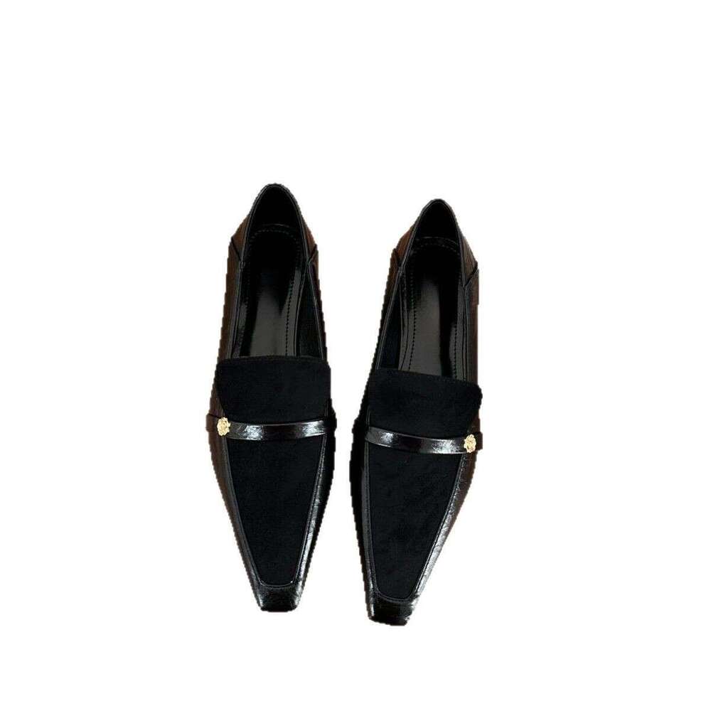 French Style Women's Single Outdoor Wear, High-End Pointed Toe Shoes, Cream Leather Chunky Heel Mary Jane Shoes for Women 2025