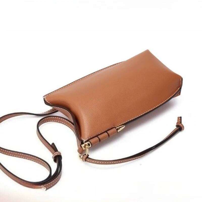 2025 New Cross Border Fashion Mini Retro Genuine Leather Women's Bag, Single Shoulder Crossover Mobile Phone Bag For Women