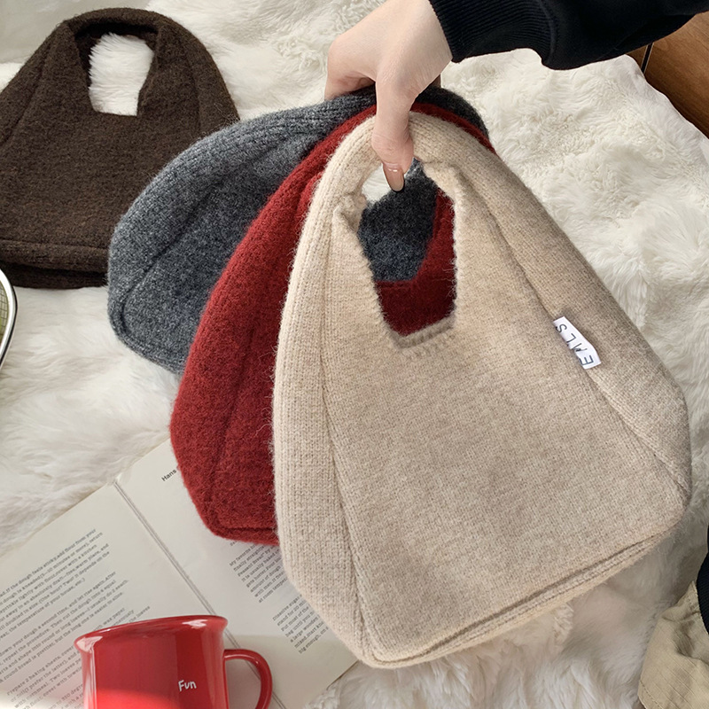 Elegant Womens Designer Handbags Classic Style with Multiple Colors