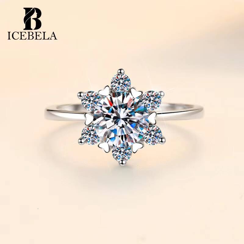 Fine Designer 925 Sterling Silver Bridal Jewelry Luxury Sweet Shine Flower Snowflake 1ct Zircon Moissanite Rings for Girls