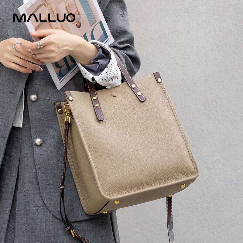 Luxurious designer Women's Cowhide Genuine Leather Shoulder Bag Female Designer Handbags Ladies Commuting Large Capacity Crossbody Bags New