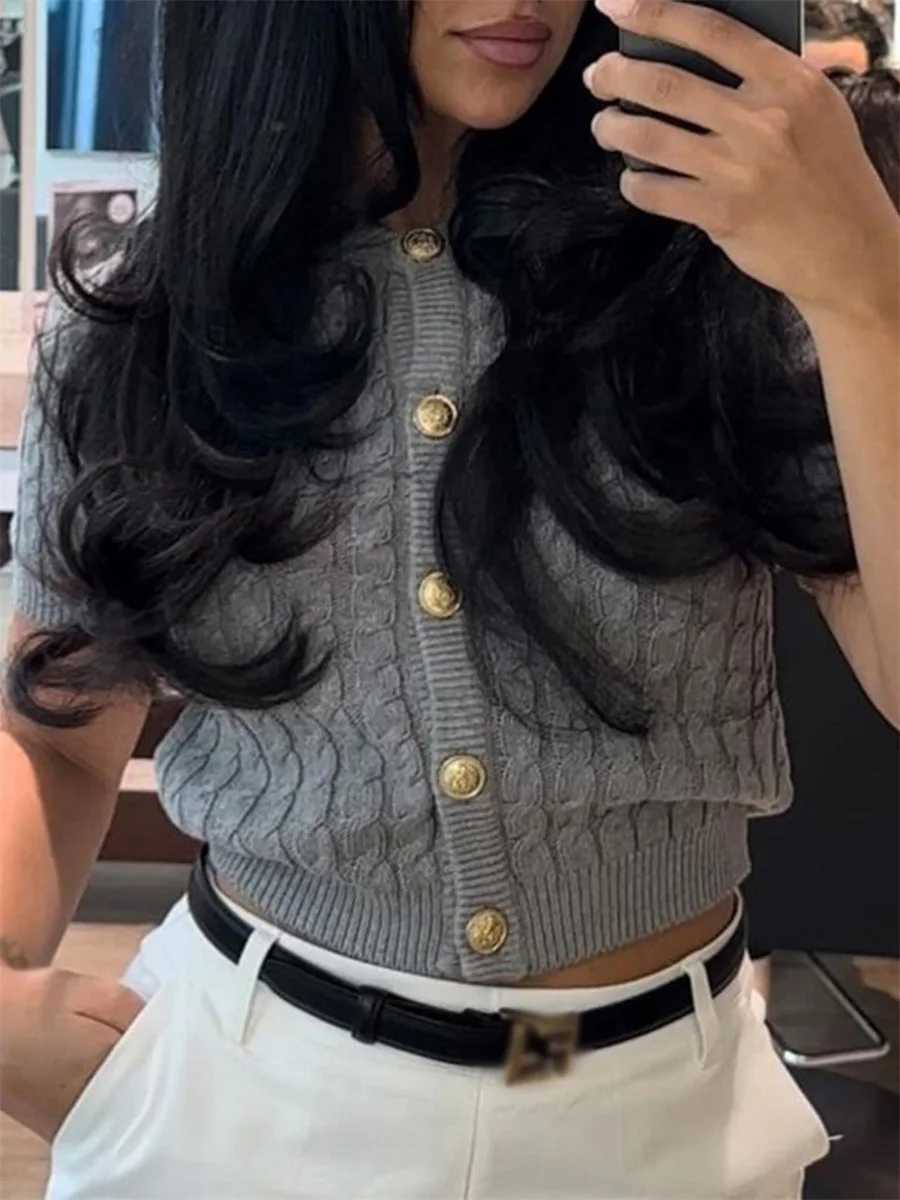 Womens Cable Knit Cardigan Solid Color Round Neck Short Sleeve Button-front Closure Crop Sweaters X250724