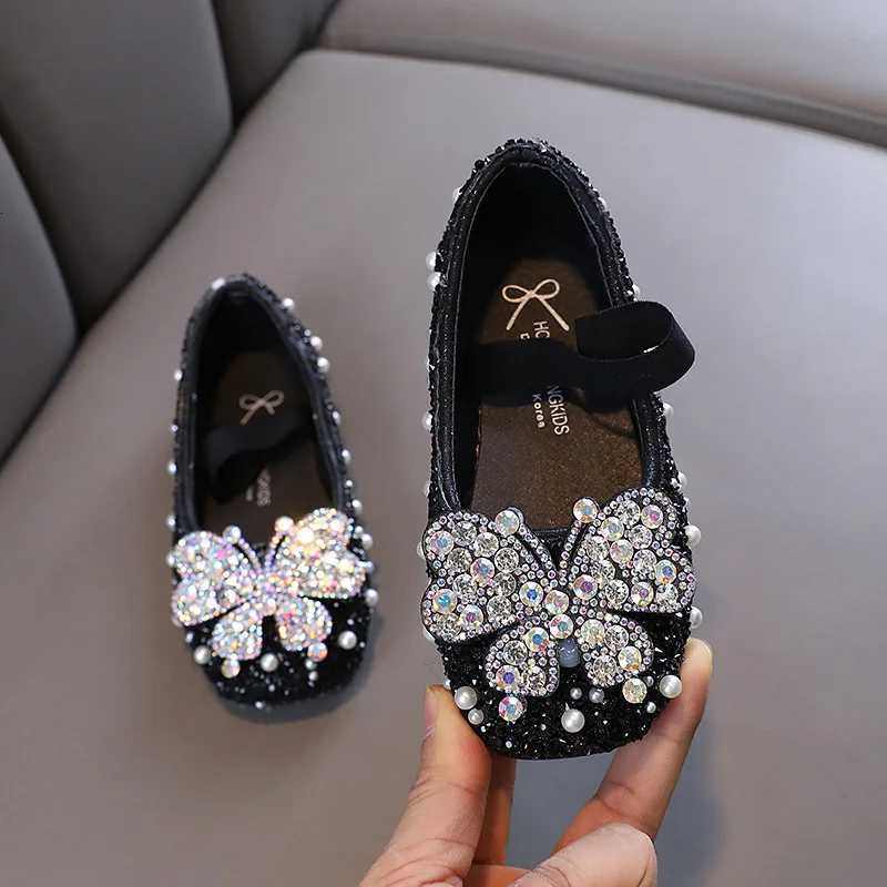 Autumn Girls Shoes 2023 New Baby Kids Princess Shoes Diamond Shoes Children Bow Leather Shoes Shiny Pearled Dance Shoes J179 XJ250724