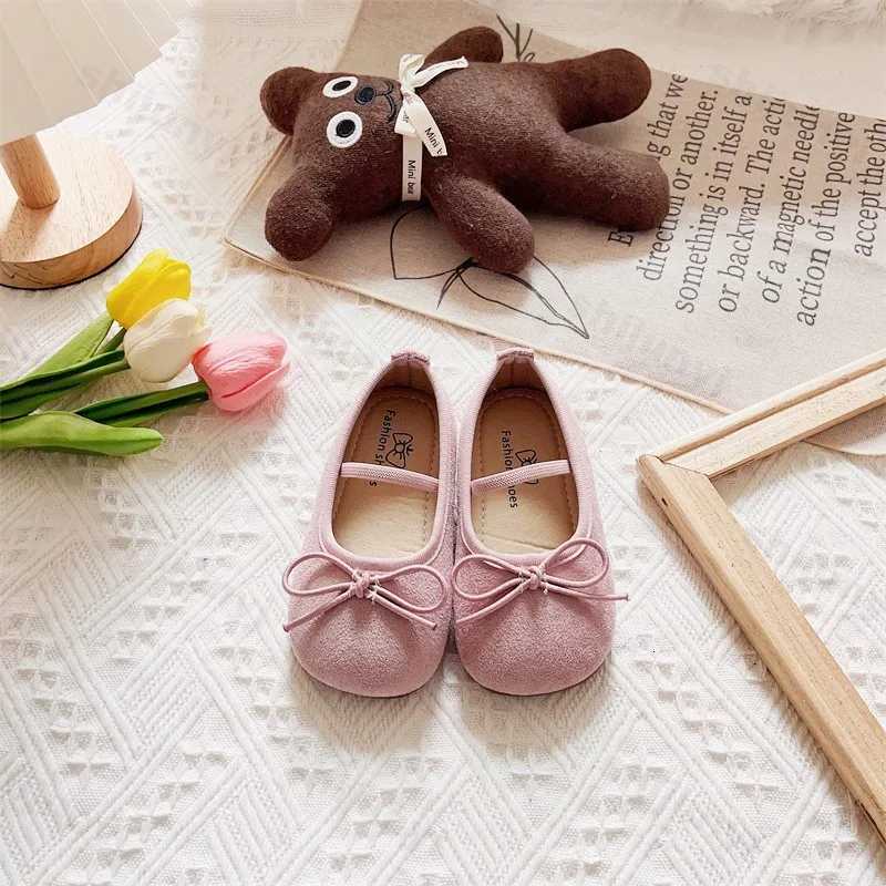 2025 Girls Ballet Flats Casual Round Toe Cute Suede Ballerina Church Princess Shoes Spring Elegant Par Shoes Bow Size 21-30 XJ250724