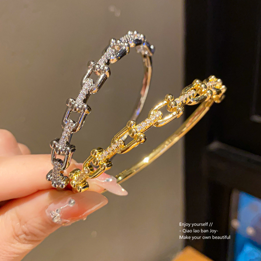 Gold Tone Linked Chain Bangle Bracelet Pave Crystal Accents Edgy Chic Party Jewelry And Gift For Her High Quality Stylish Design