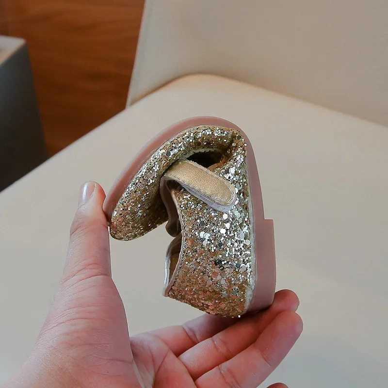 Girls Princess Shoes Sequins Glimmer Gold Silver Par Kids Flat Shoe Round Toe Flexible Autumn Sleek Children Shoe 26-35 XJ250724