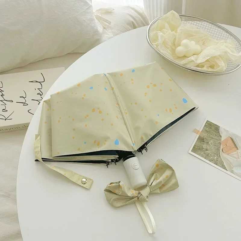 Trendy Dual - Purpose Umbrella for Ladies Ideal for Rainy Days and Sunny Skies R250724