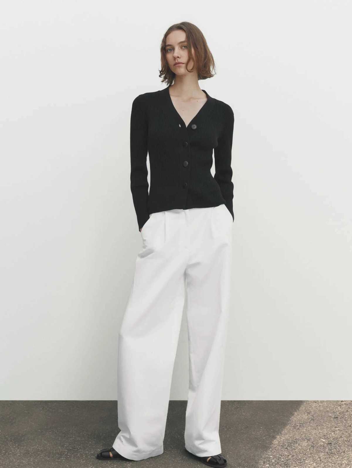 Ethereal MD 2025 massidutti spring new style of fashion Small fragrance very simple body with button rib knit cardigan X250724