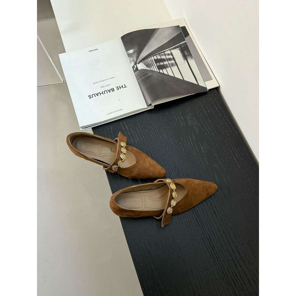 Inner Height Increasing Single Fashionable Versatile Little Fairy 2025 New Internet Celebrity Casual Pointed Mary Jane Shoes for Women