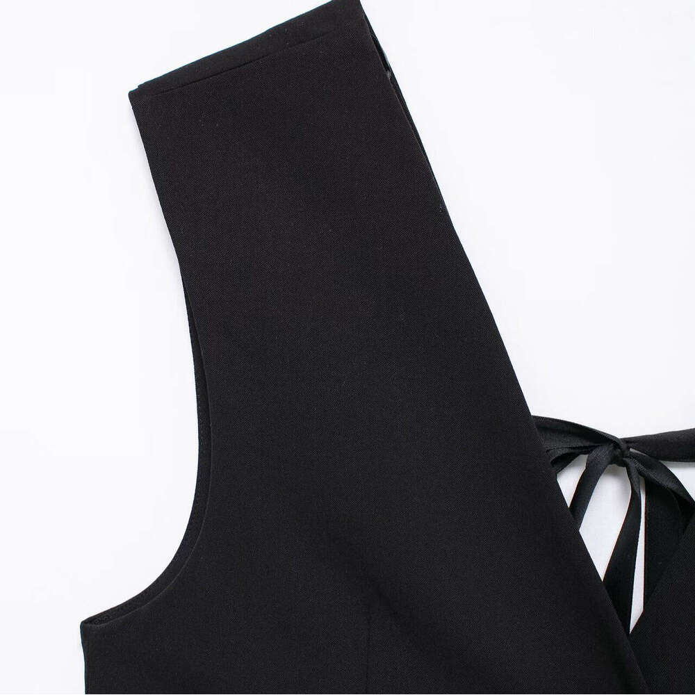 TRAFZA Spring New Style Sexy Backless Fashion Bowknot Decorated Straight Tank Top B5