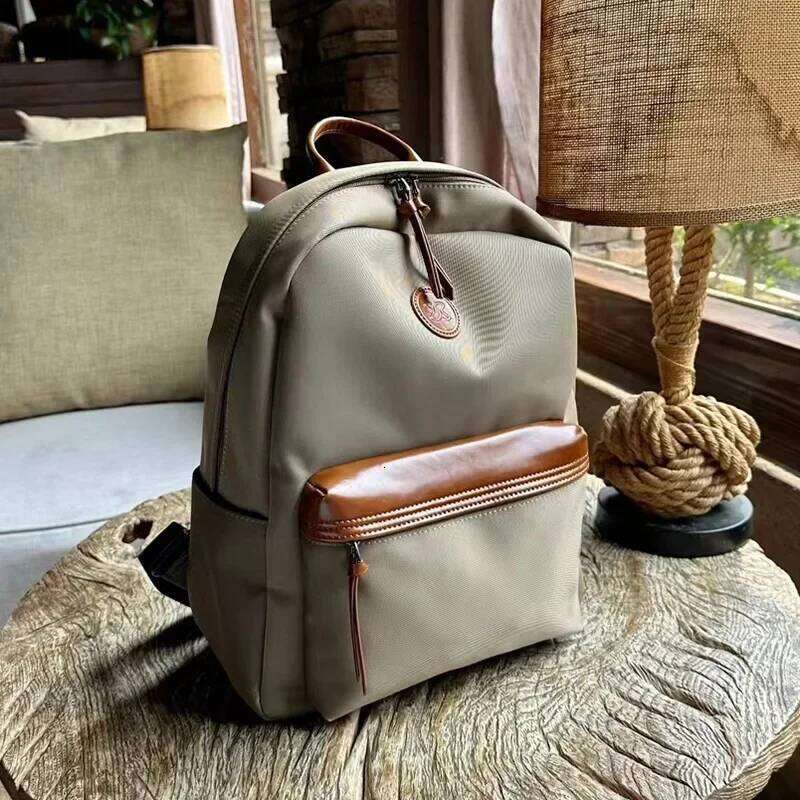 Unique Fashionable Clutch Mini Bag With High-End Letter Design For Casual Everyday Elegance