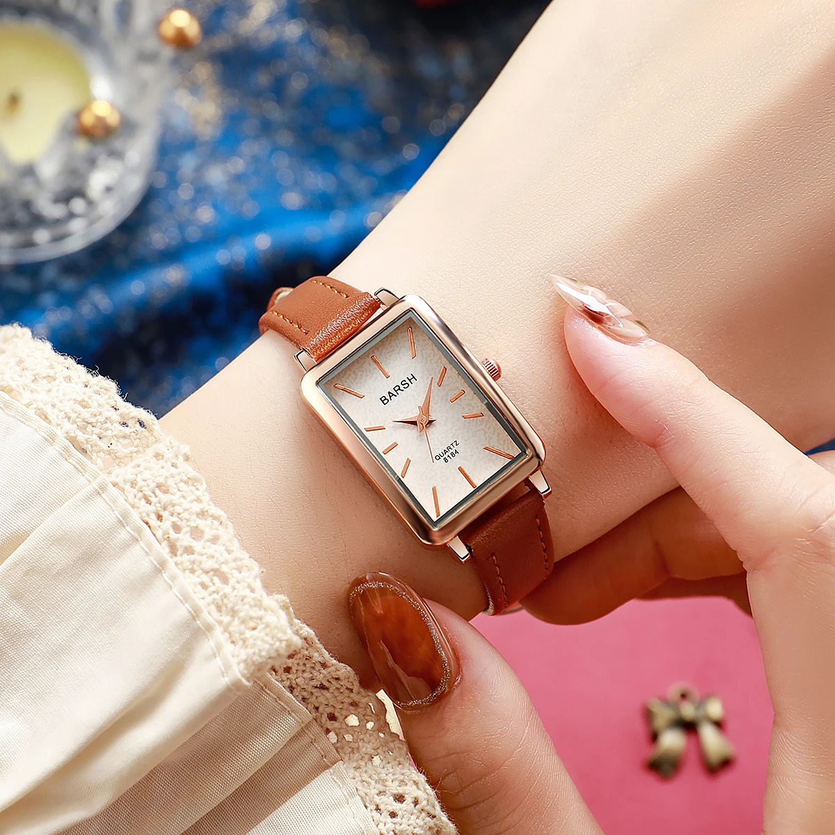 Simple and Stylish Square Bar Scale Belt Quartz Watch 250723