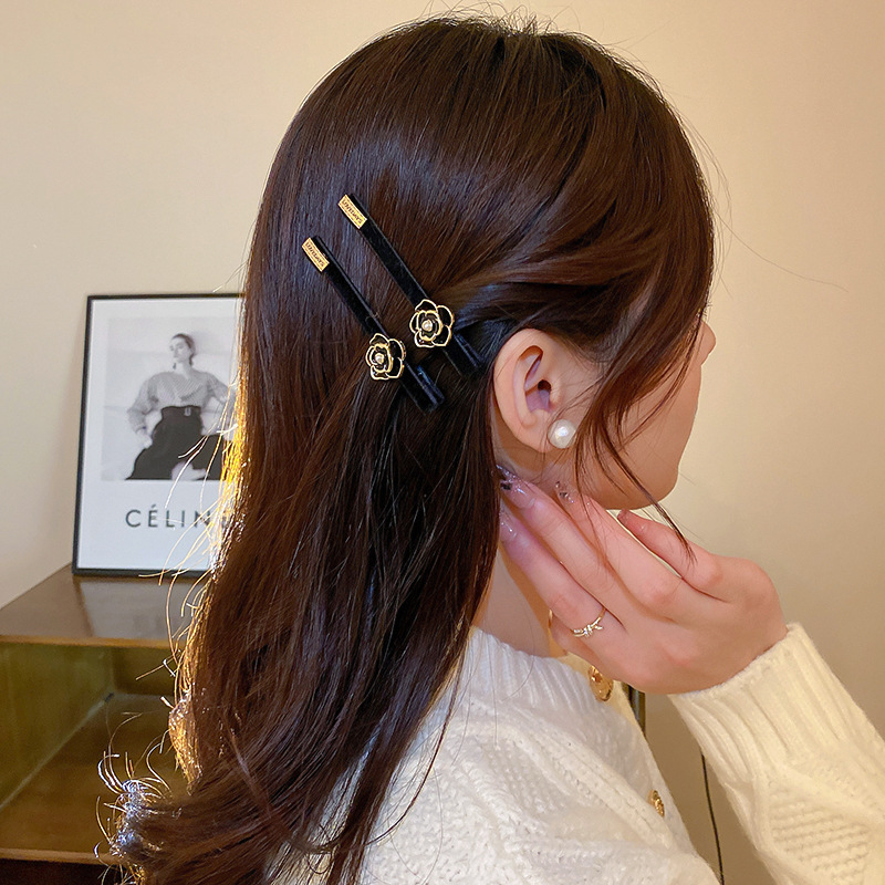 Sessy Camellia Flower Charm Hair Clip A Fresh And Sweet Literary Retro Accessory That Goes Well With Any Hairstyle For Women