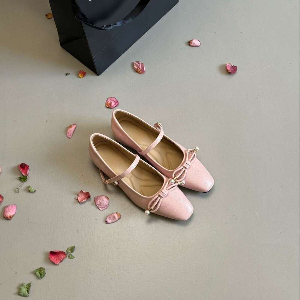 Designer Spring New Square Toe Single Shoes for Women, Outdoor Wear, Solid Color, Casual Style, Versatile, Chunky Heel, Soft Sole, Comfortable