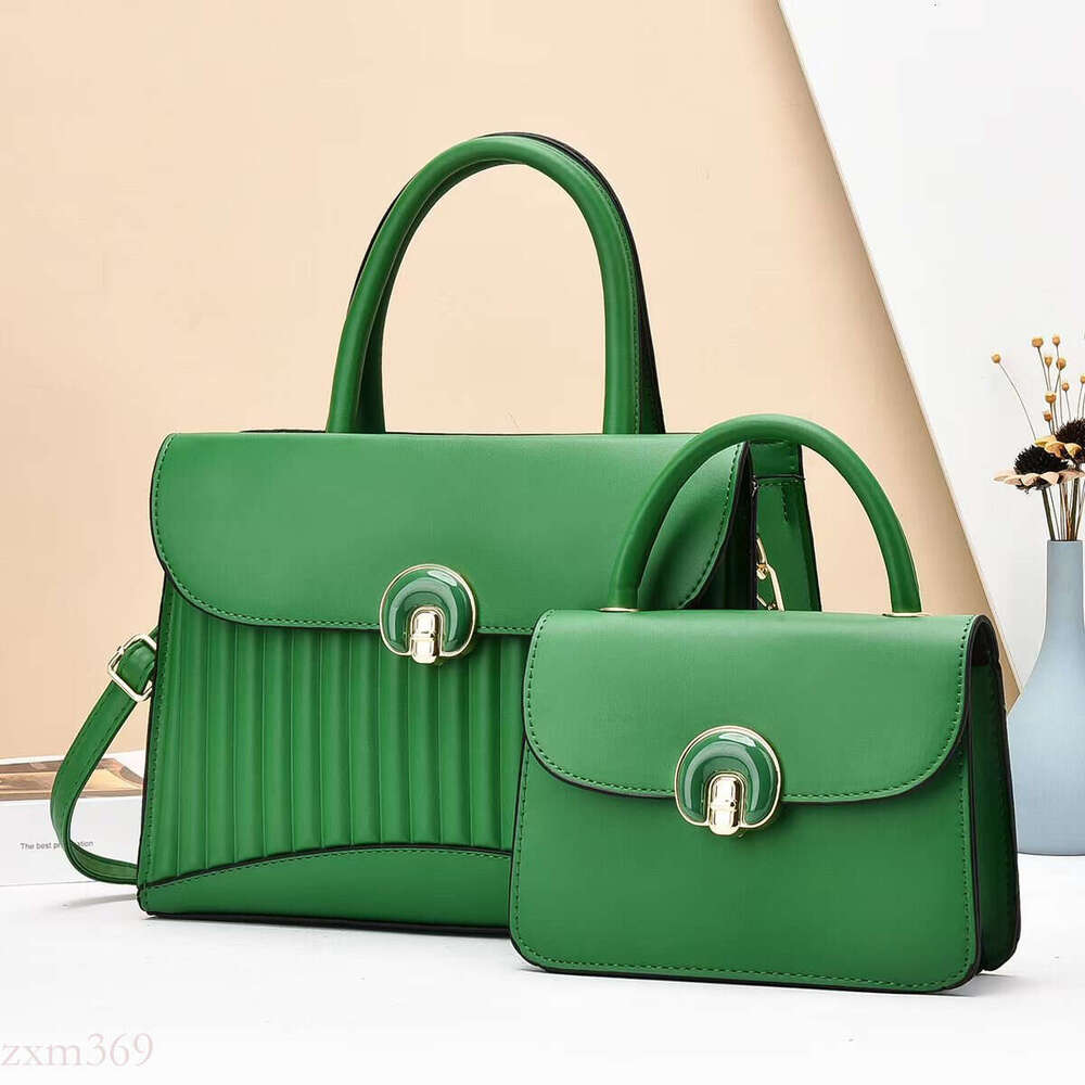 Autumn Winter Handbag 2024 New Fashion Versatile Elegant Large Korean Style Trendy Single Shoulder Crossbody Women's Mother Bag