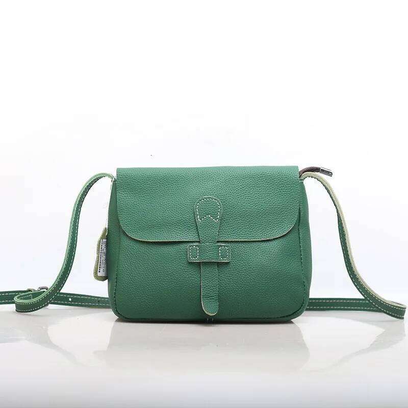 Luxury designer niche Zency women soft leather elegant small portable spacious crossbody, with high-quality retro hardware casual shoulder wallet