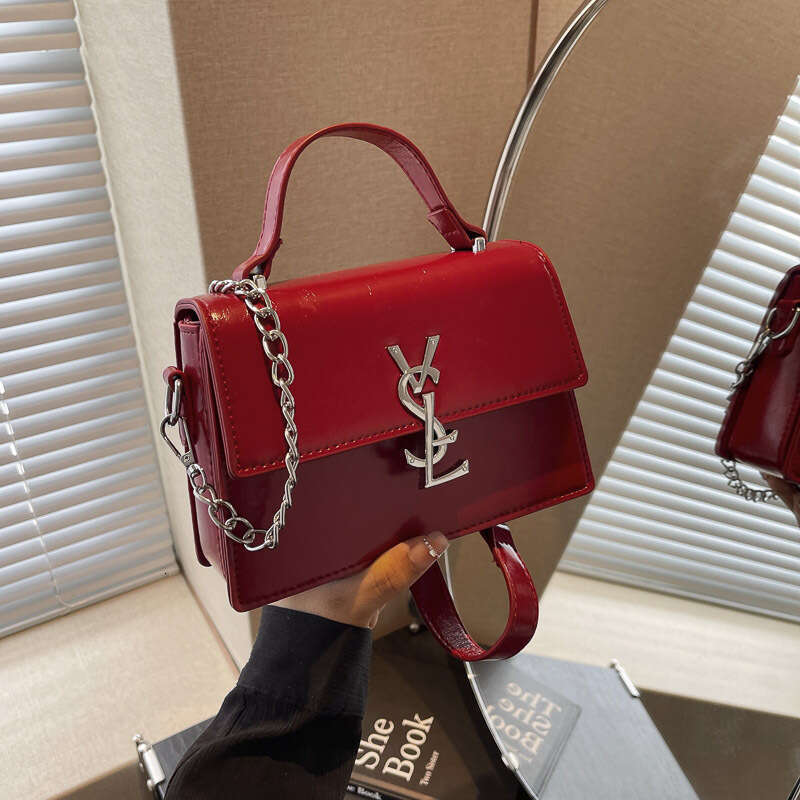 High-end for Women 2025 New Korean Style Versatile Fashion Small Square Handbag Elegant Shoulder Crossbody Bag