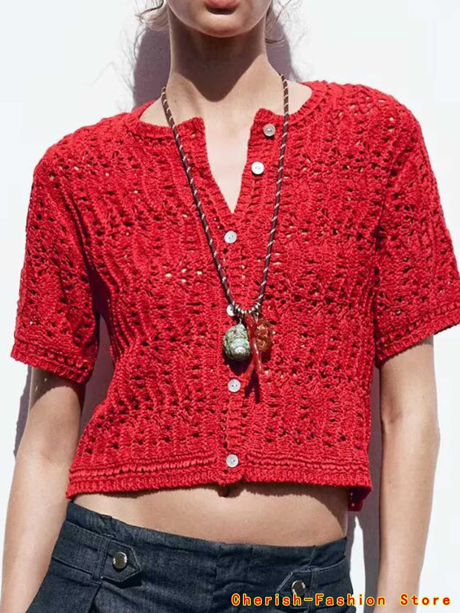 2025 New Red Knitted Short Sleeve Cutout Design Cardigan for Women Summer Casual Fashion Personality Versatile Knitwear X250724