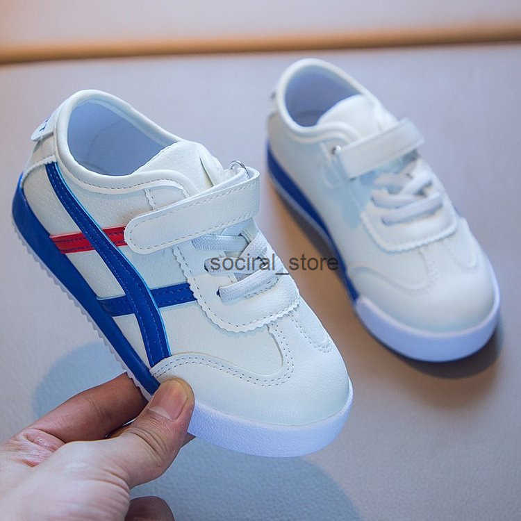 In stock classic Fashion Athletic Outdoor forrest shoes childrens board shoes new leather kids baby boy and girls casual shoess Q250724
