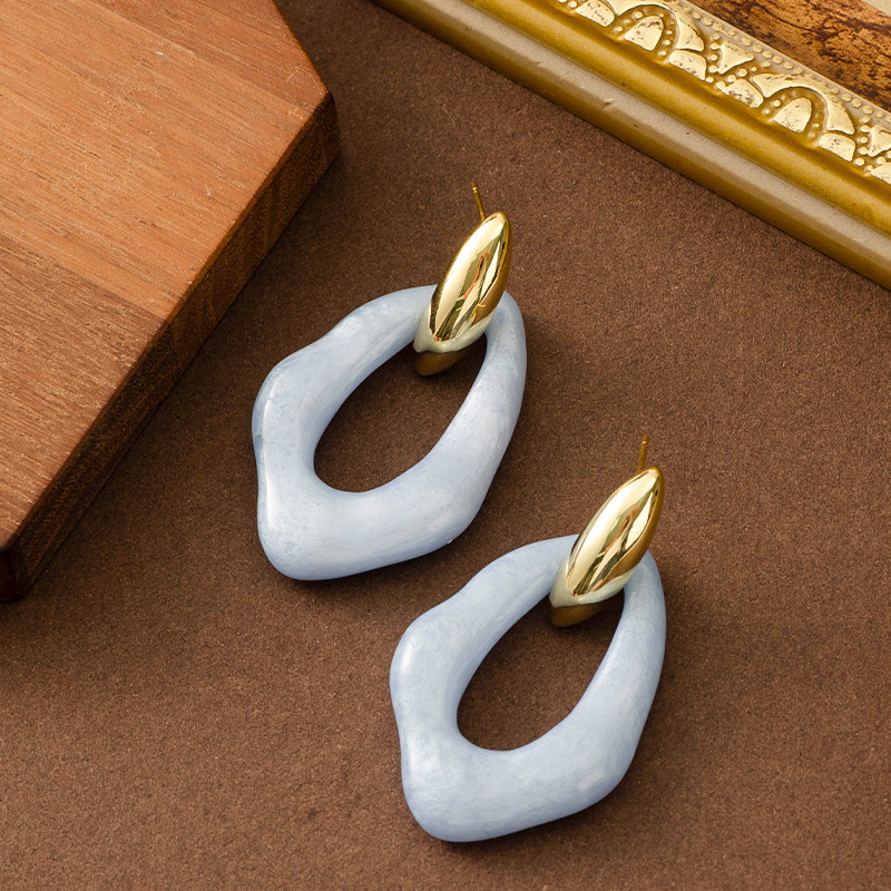 Fashionable Elegant Irregular Geometric Resin Earrings for Women, Stylish and High-End Sier Needle Ear Jewelry