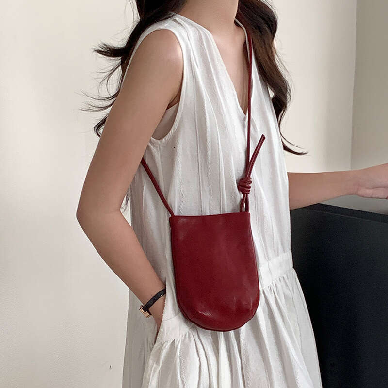 Designer Luxury Evening Diamond Genuine Leather Phone 2025 New Vegetable Tanned Cowhide Crossbody for Women Mini Shoulder Bag