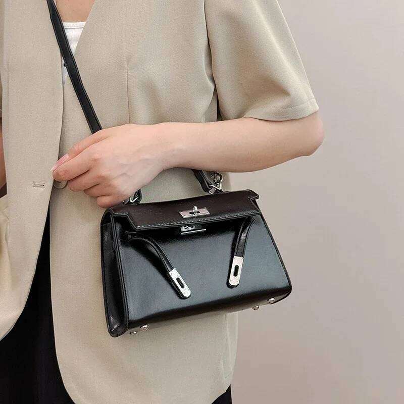 Stylish Minimalist Commuter Crossbody Bag Women High-End Leather Vintage Messenger Purse Large Capacity Fashionable Tote Handbag