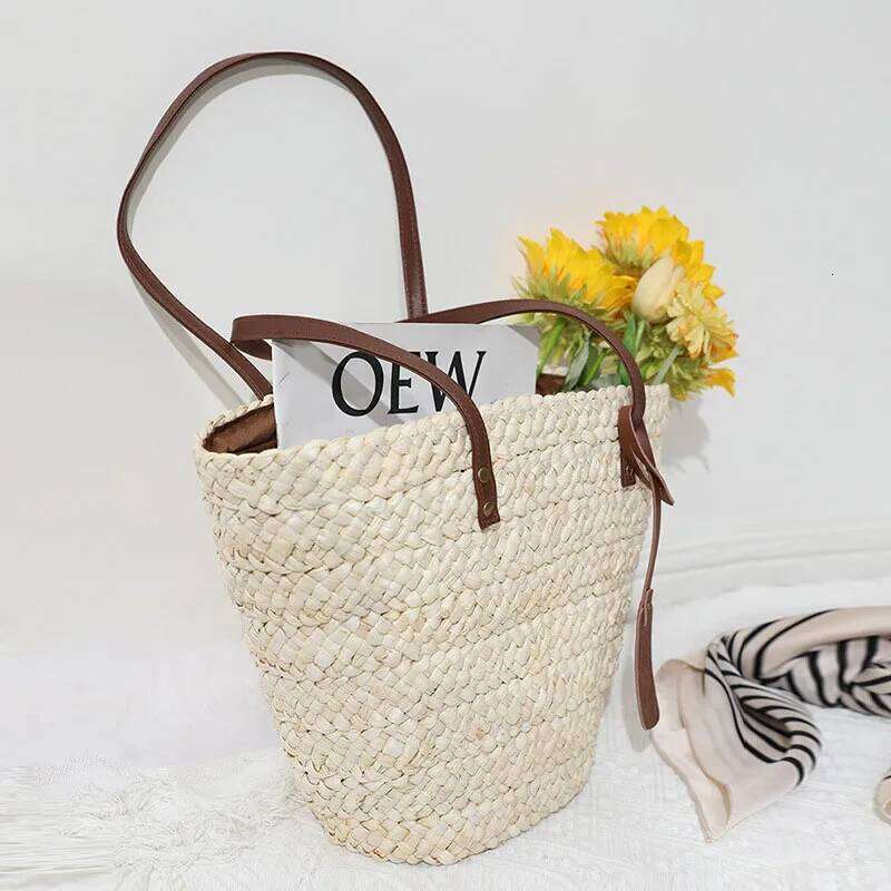 Women's shoulder corn husk straw versatile hand woven portable vegetable basket bag Holiday Beach Bag