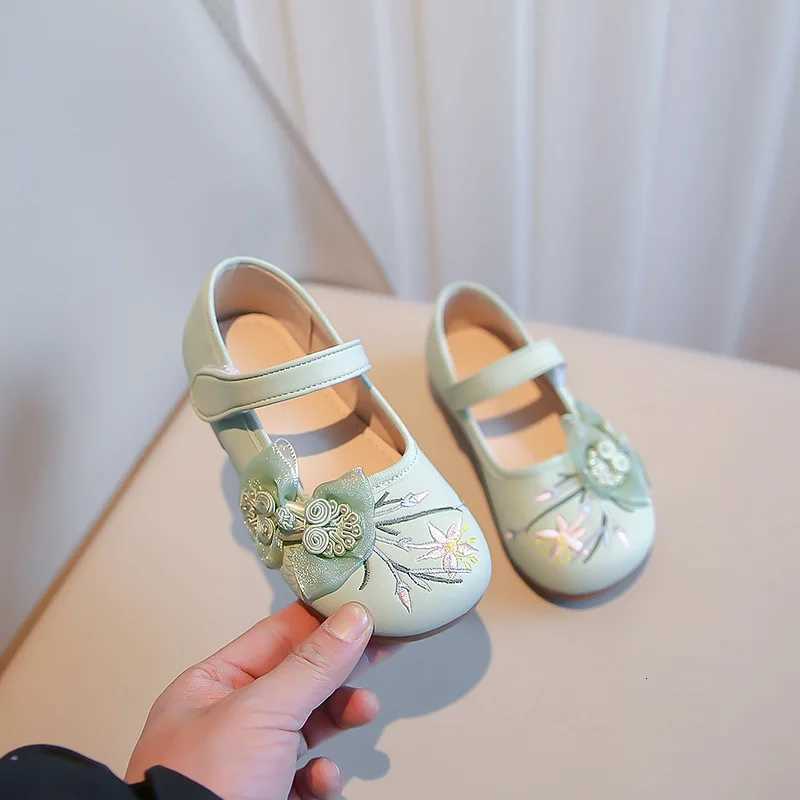 Children Flats Shoes with Mesh Knot Girls Embroidered Leather Shoes for Girls Wedding Kids Elegant Temperament Princess Shoes XJ250724