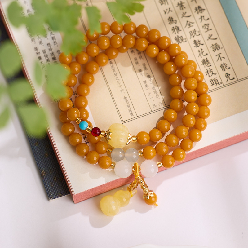 New Chinese Style Chinese themed Beeswax Bracelet Retro Unisex Single strand Handicraft with Chicken Fat Yellow Beeswax Gourd