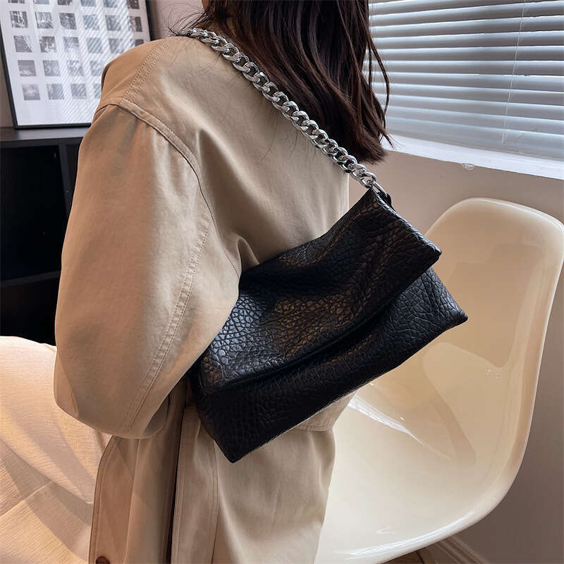 2022 Summer Trend New High-Quality Soft Leather Handbag for Women, Niche Design Chain Crossbody Bag