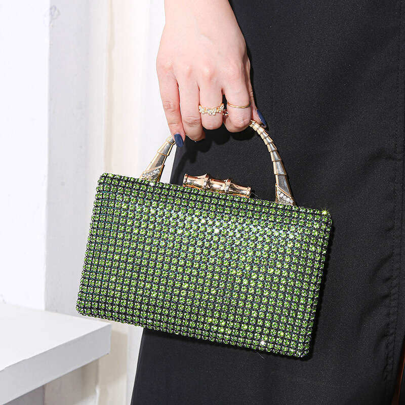 Designer Luxury Evening Diamond 2025 New Diamond-Encrusted Evening Bag Socialite Banquet Dress Metal Handheld Handmade Diamond Clutch