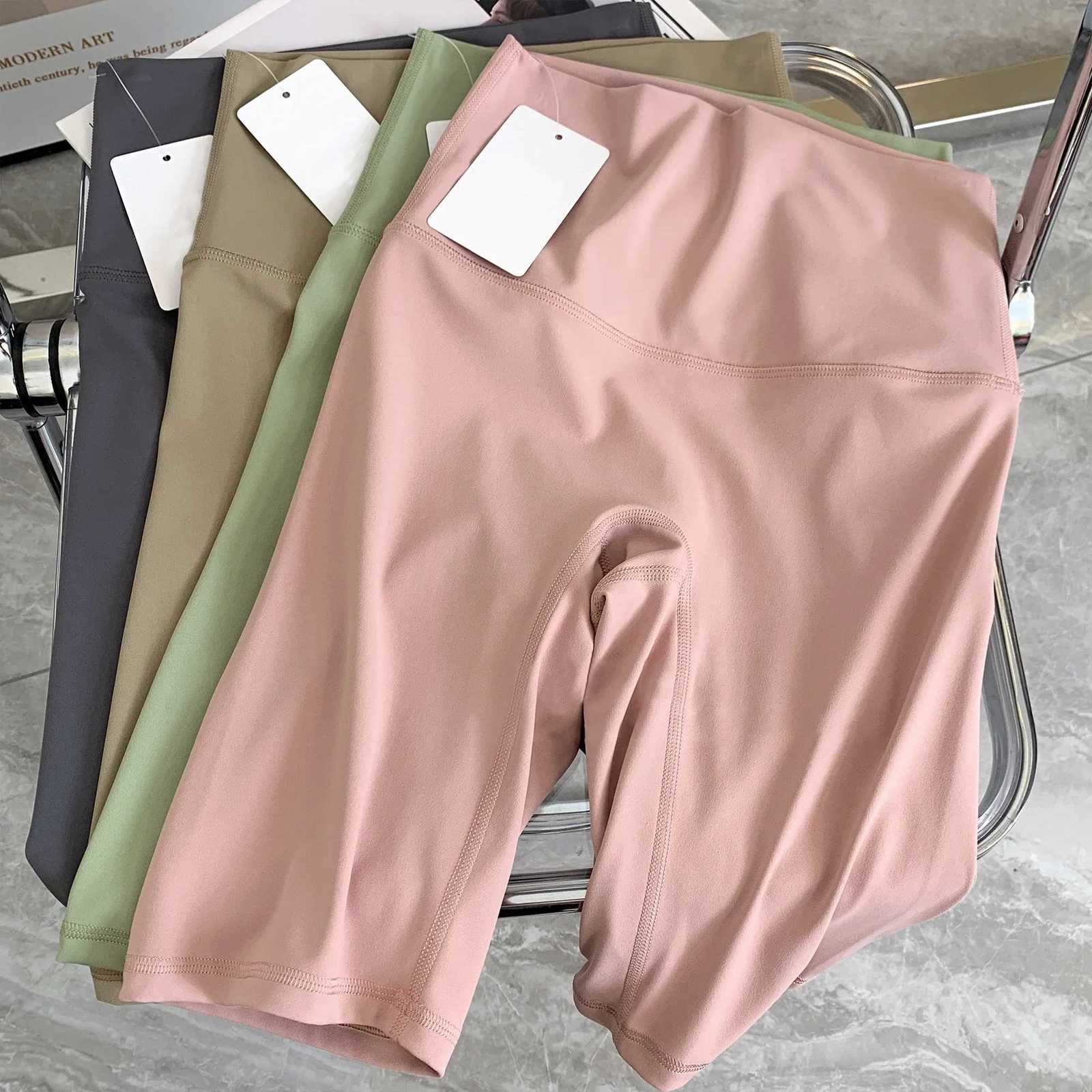 Summer Yoga Shorts Elastic Breathable Tights Leggings Quick Dry Sports Fitness Yoga Cycling Athletic Gym Shorts XJ250724