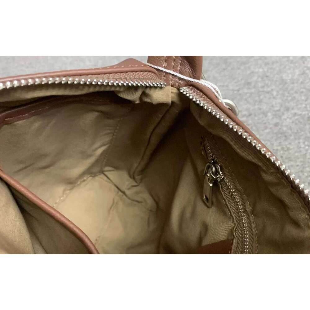 Niche Spring And Summer Versatile Fashion Hand-Held Shoulder Simple Small Square Practical Crossbody Bag Women's