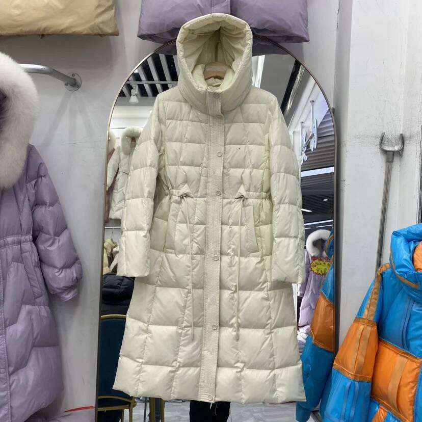 Lagabogy 2025 New Winter Women White Duck Down Jacket Slim Puffer Overcoat Long Pocket Coat Female Hooded Thick Warm Parkas