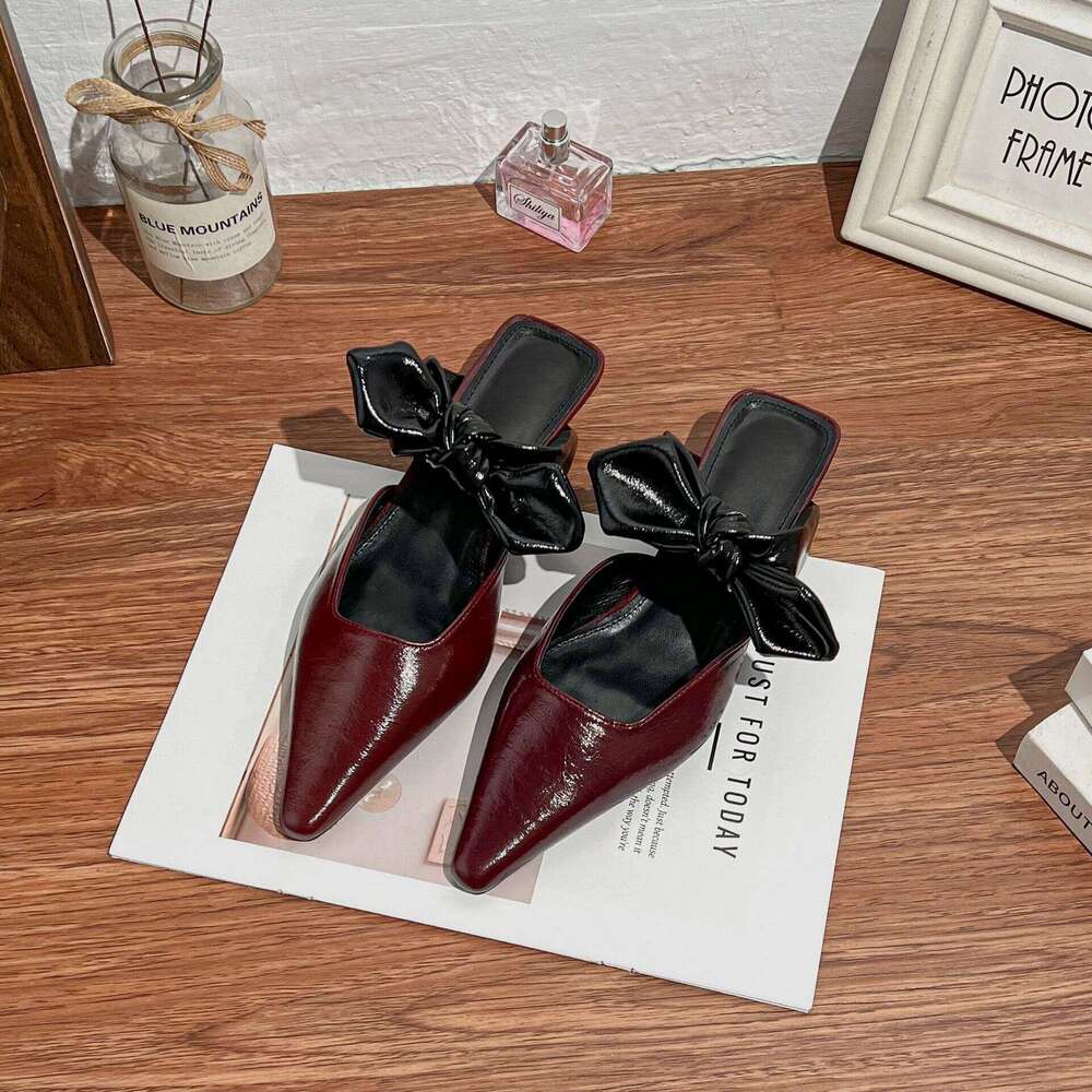 2025 New French Fashion Pointed Toe Sandals for Women with Open Back and Bowknot Mules