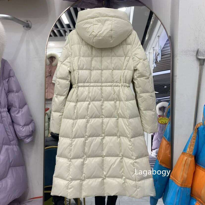 Lagabogy 2025 New Winter Women White Duck Down Jacket Slim Puffer Overcoat Long Pocket Coat Female Hooded Thick Warm Parkas