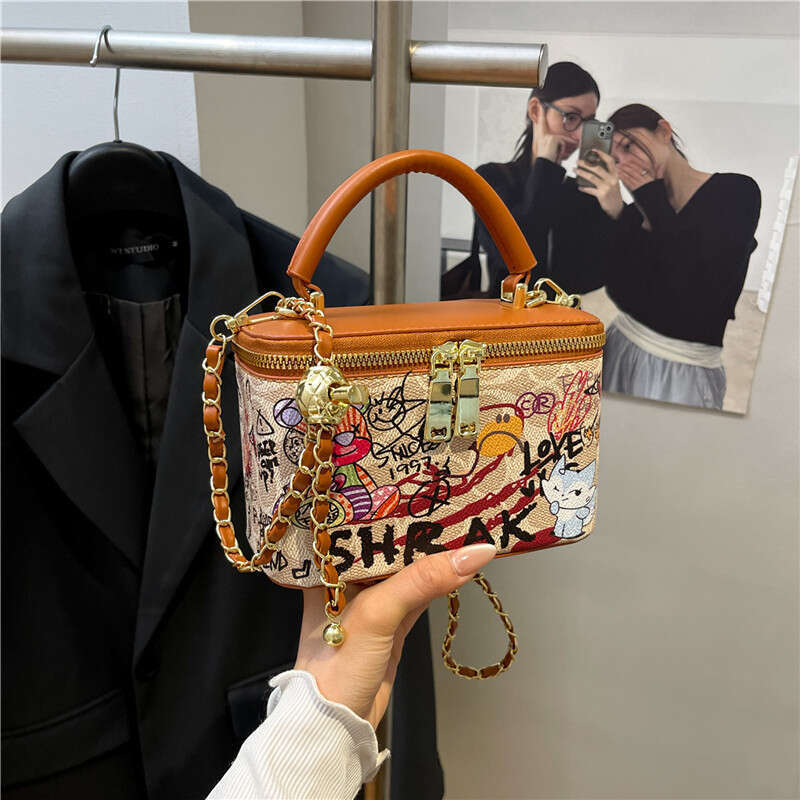 High-End for Women 2025 New Graffiti Box Versatile Fashionable Unique Handbag Stylish Shoulder Crossbody Bag